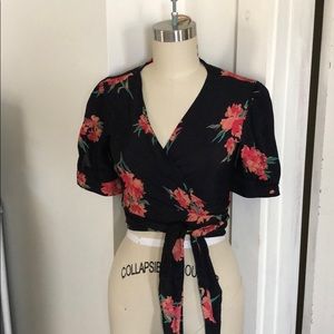 That’s a wrap crop top flynn skye top